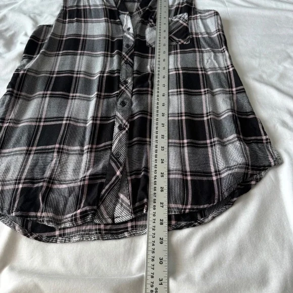 Warehouse One Sleeveless Plaid Button Down Hooded Shirt Black White Pink Medium - Picture 8 of 12